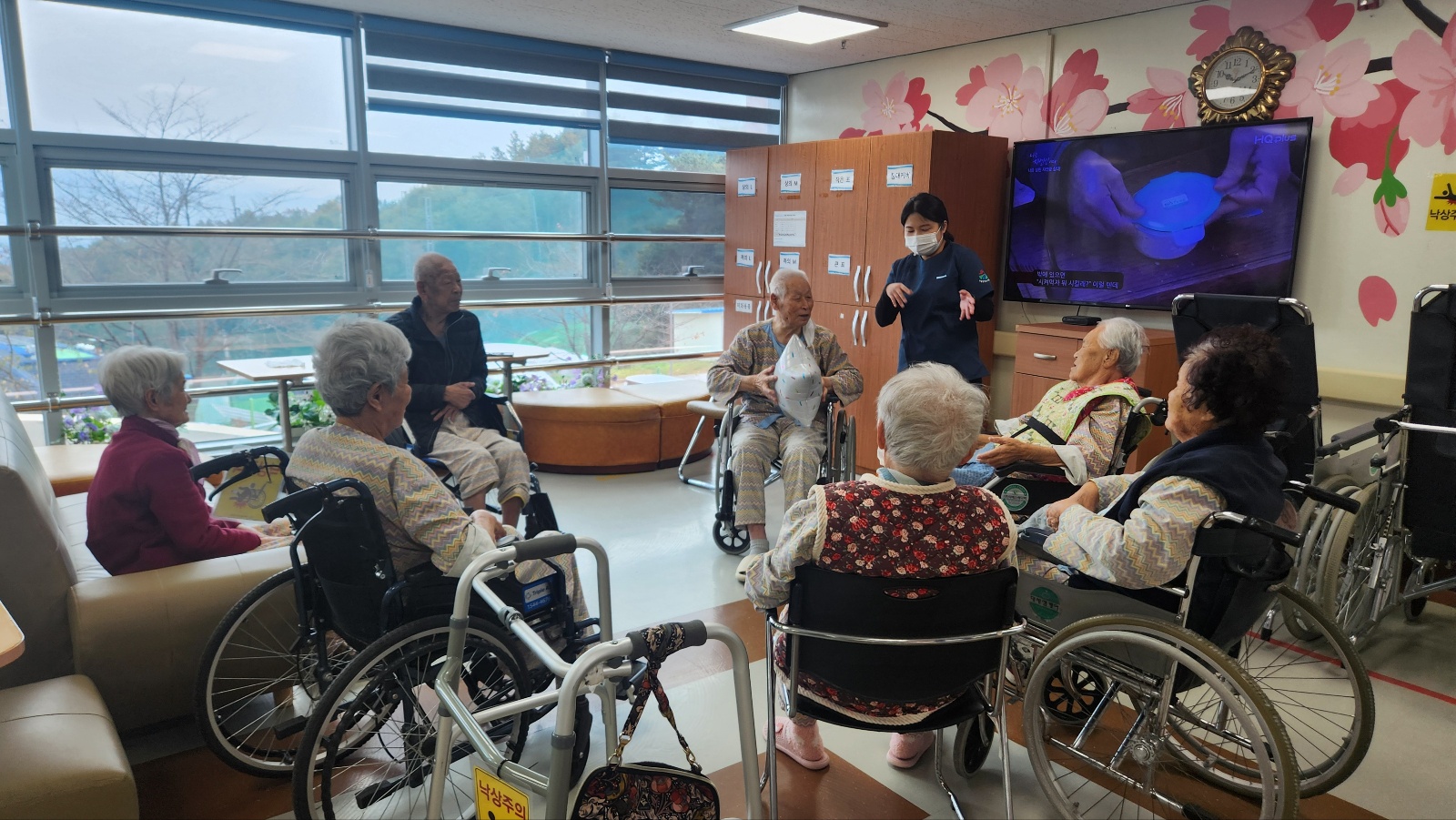 KakaoTalk_20251117_103521204